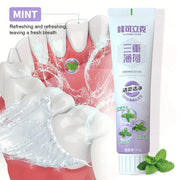 whitens teeth, adds coconut